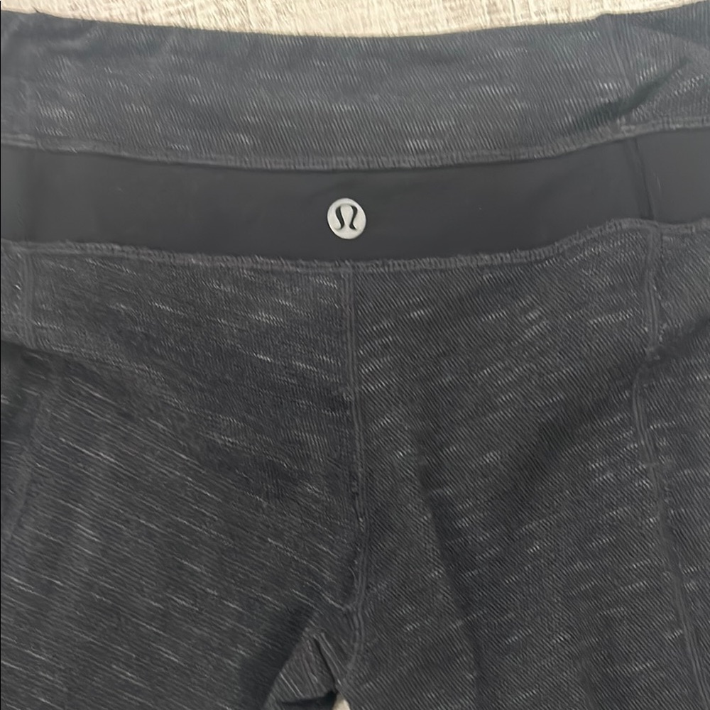 Lululemon heathered Black Leggings